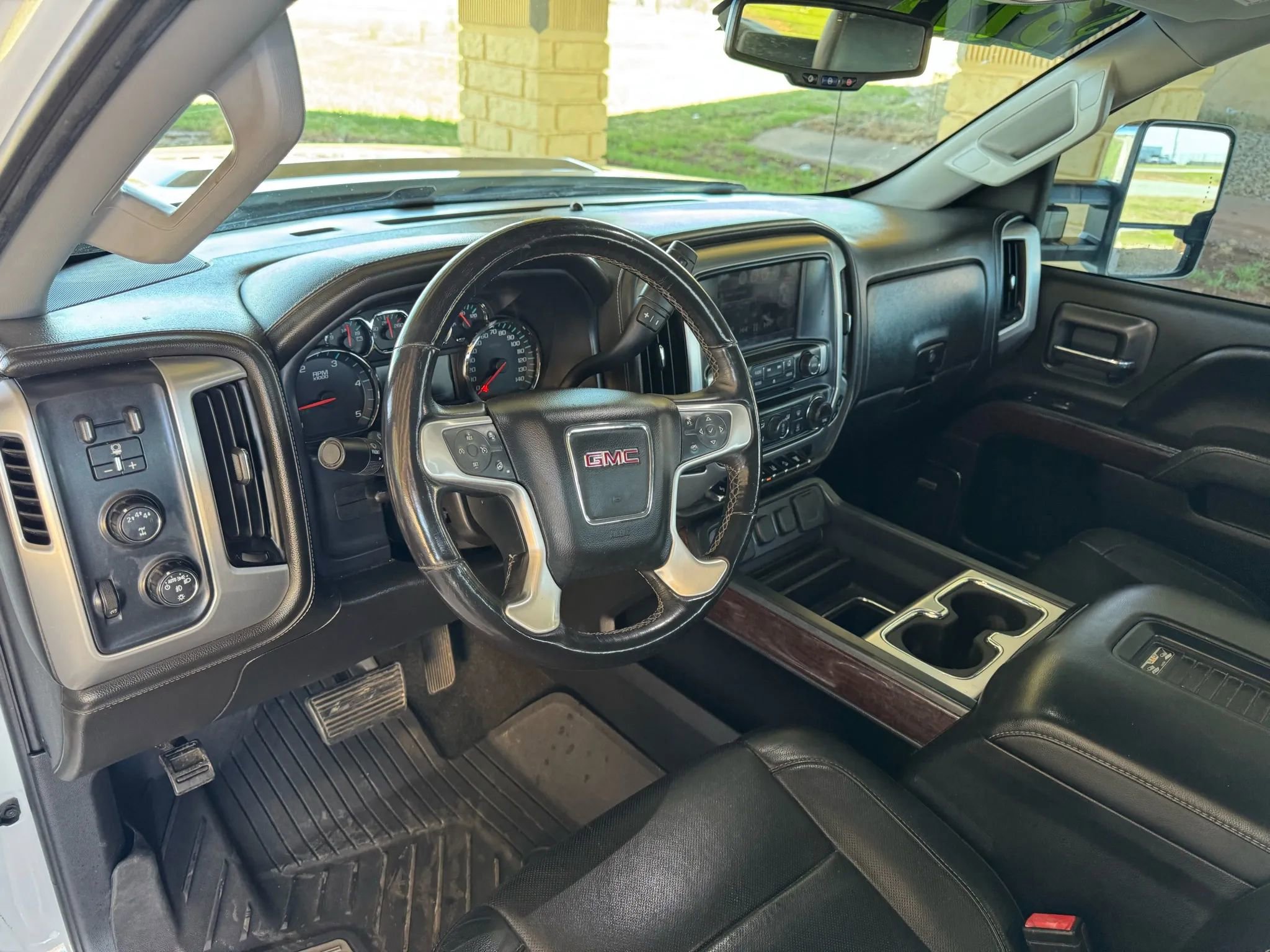 Used 2018 GMC Sierra 3500 SLT w/ Duramax Plus Package image 12