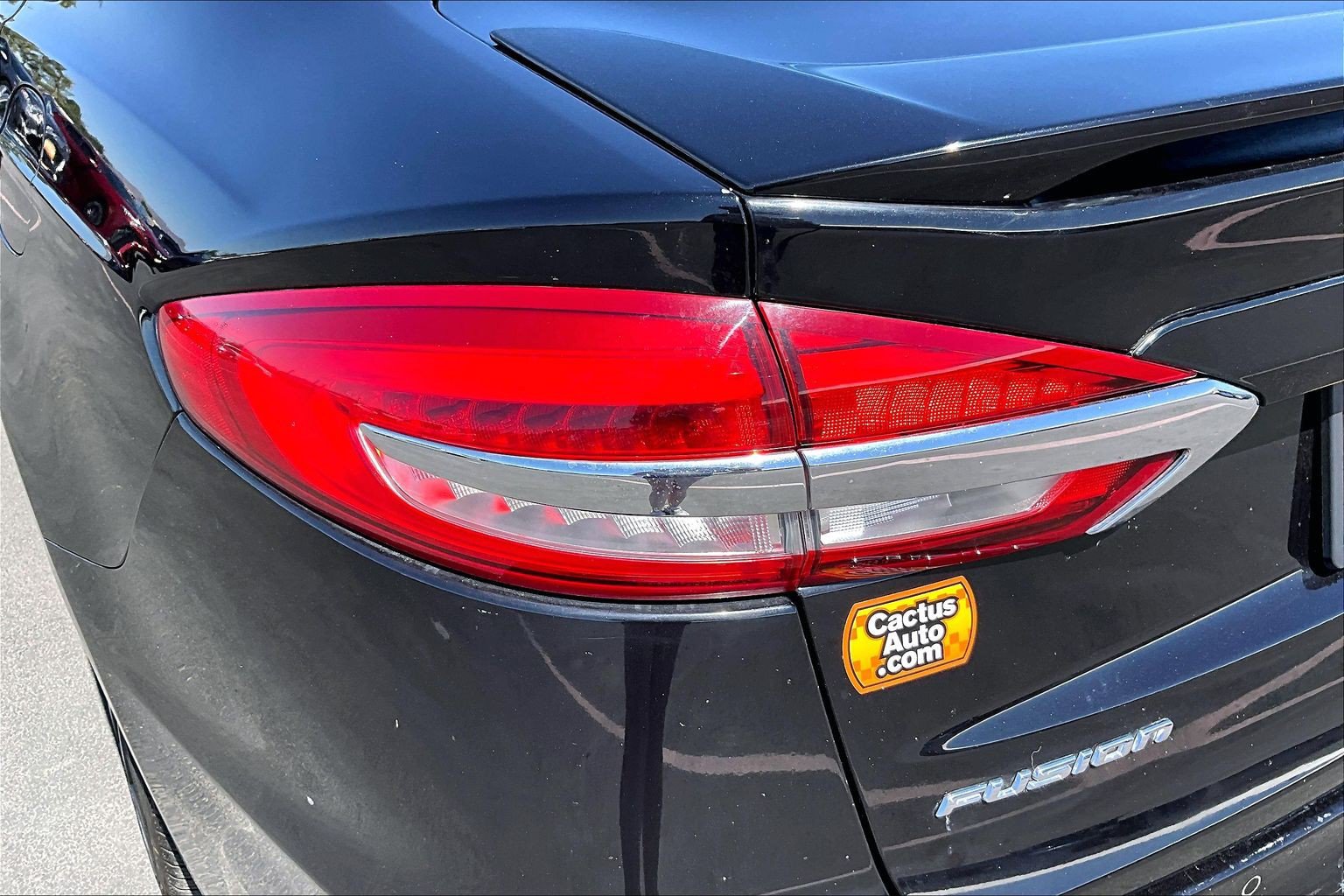 Used 2020 Ford Fusion Titanium AWD/4WD image 28