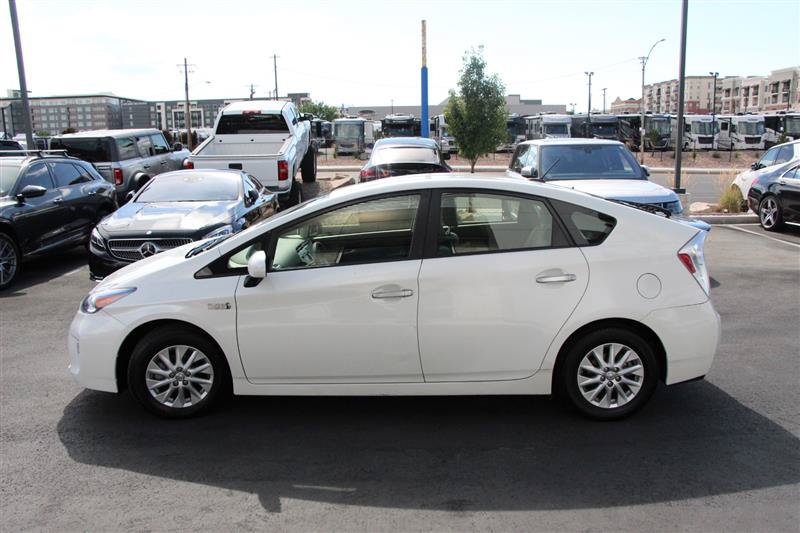 Used 2012 Toyota Prius Prime Plug-In Hybrid FWD image 5