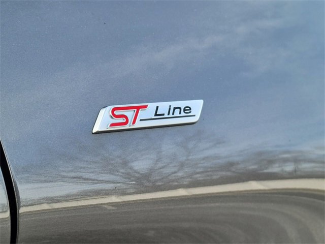 Used 2023 Ford Explorer ST-Line w/ Class IV Trailer Tow Package image 11