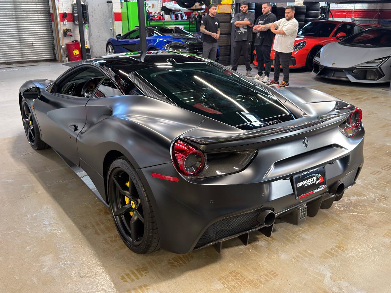 Used 2018 Ferrari 488 GTB RWD image 11