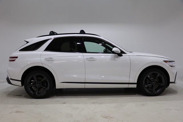Used 2026 Genesis GV70 3.5T Sport Prestige AWD/4WD image 9
