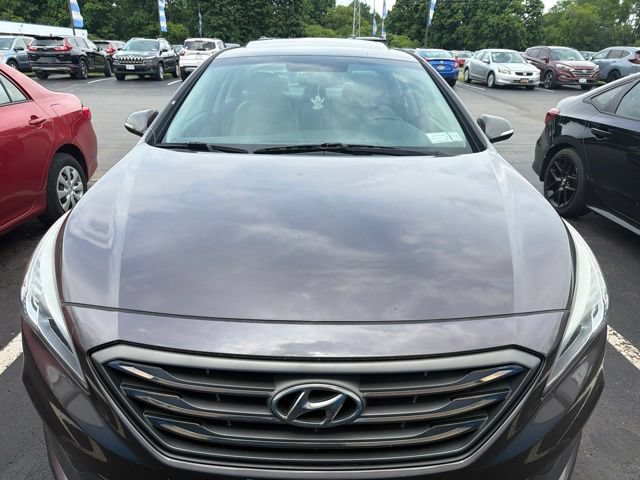 Used 2016 Hyundai Sonata Sport w/ Option Group 1V FWD image 3