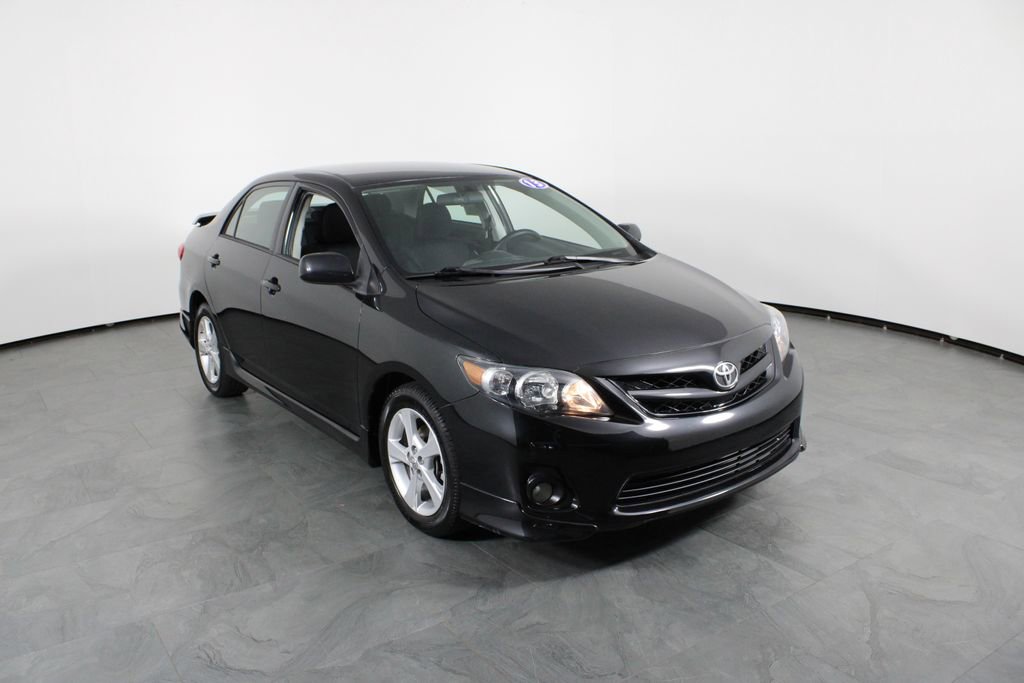 Used 2013 Toyota Corolla S image 13