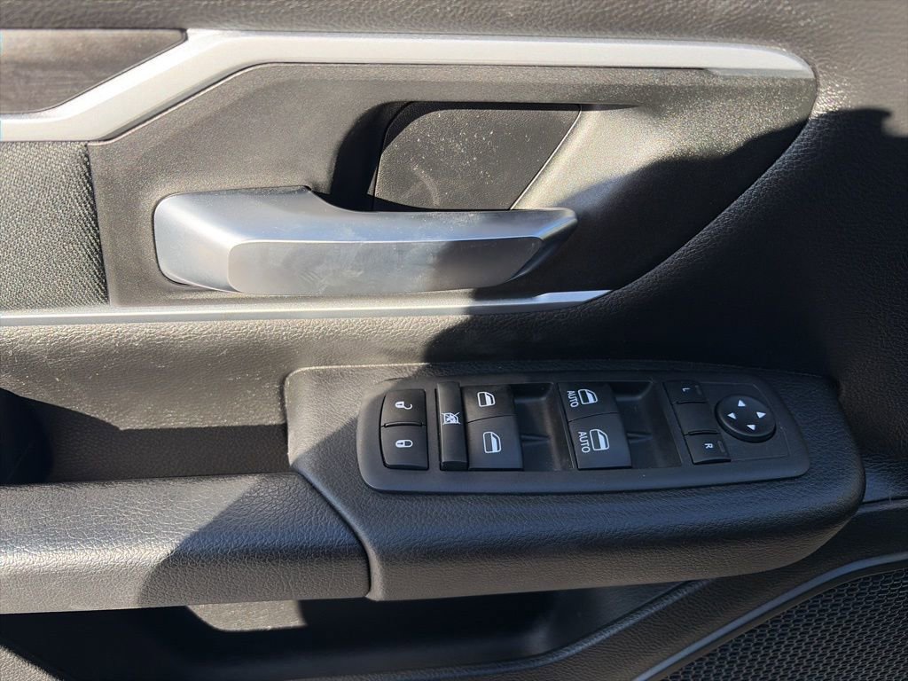 Used 2023 RAM 1500 Big Horn image 14