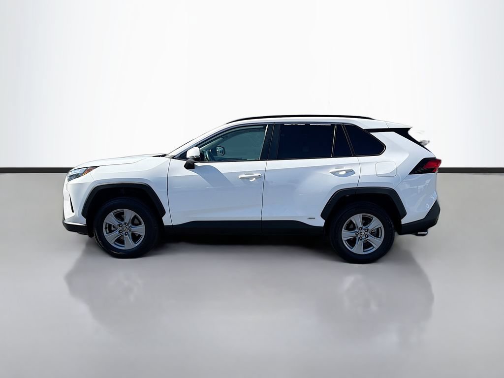 Used 2022 Toyota RAV4 XLE w/ Convenience Package AWD/4WD image 8