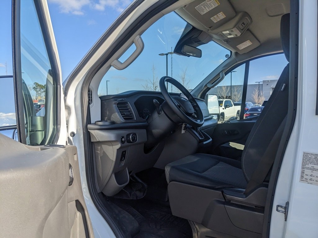 Used 2024 Ford Transit 250 Low Roof w/ Exterior Upgrade Package image 27