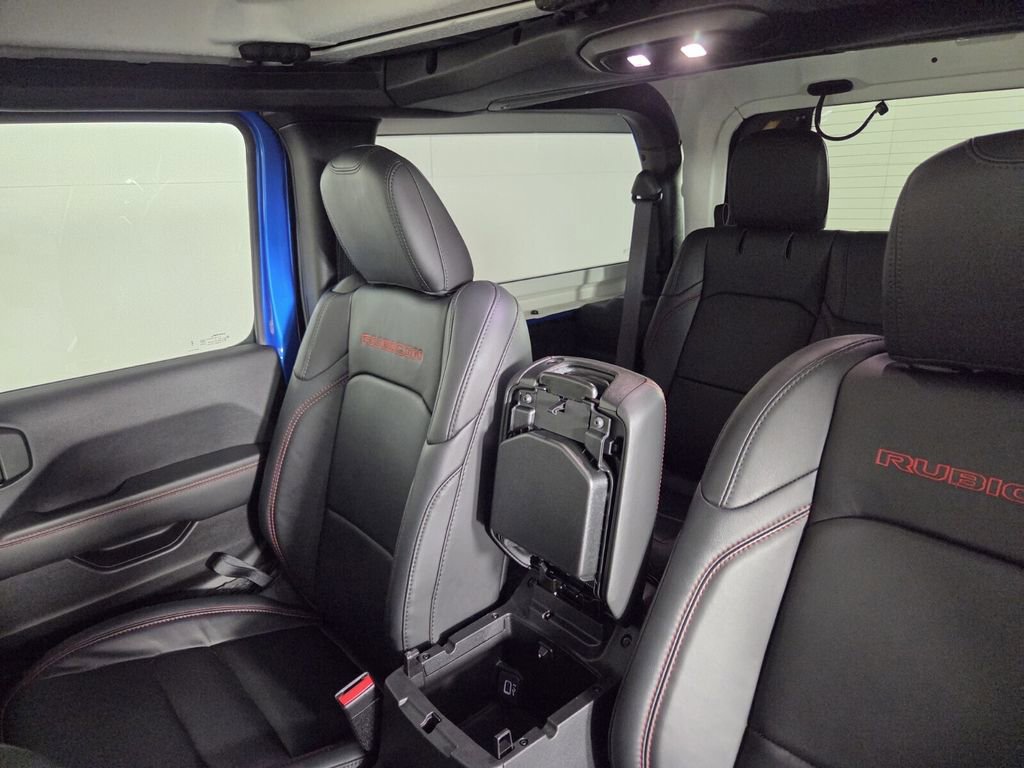 Certified 2025 Jeep Wrangler Rubicon w/ Safety Group image 23