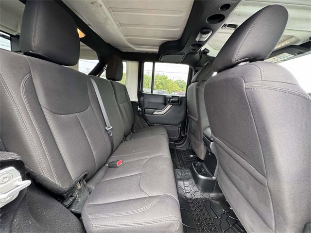 Used 2018 Jeep Wrangler Unlimited Sport S image 15