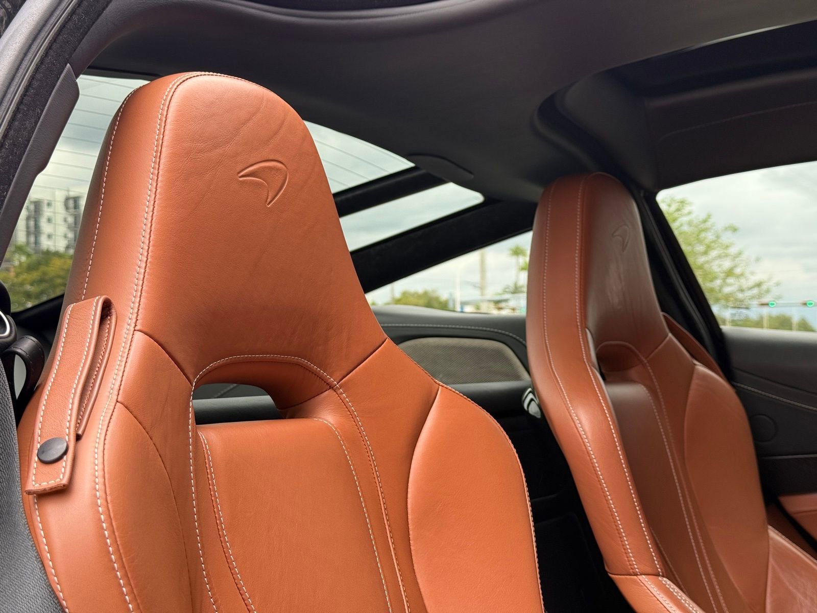 Used 2018 McLaren 720S Performance image 21