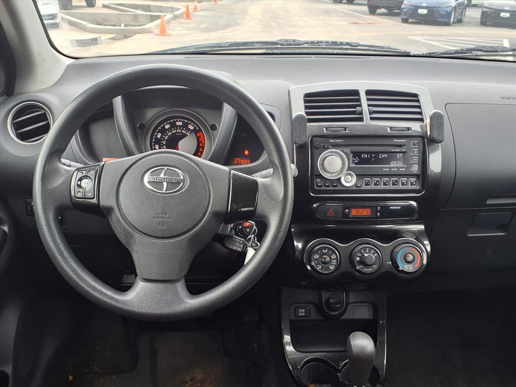 Used 2010 Scion xD image 5