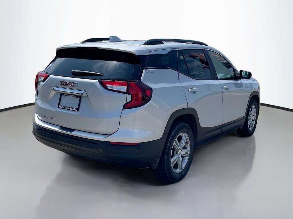 Used 2022 GMC Terrain SLE w/ Driver Convenience Package FWD image 6