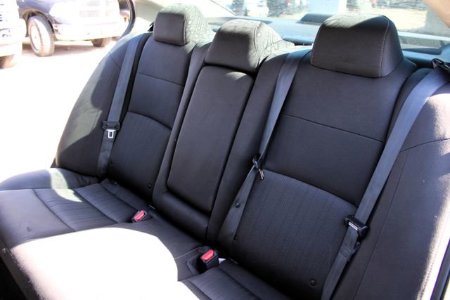 Used 2023 Nissan Altima 2.5 SV w/ SV Premium Package FWD image 37