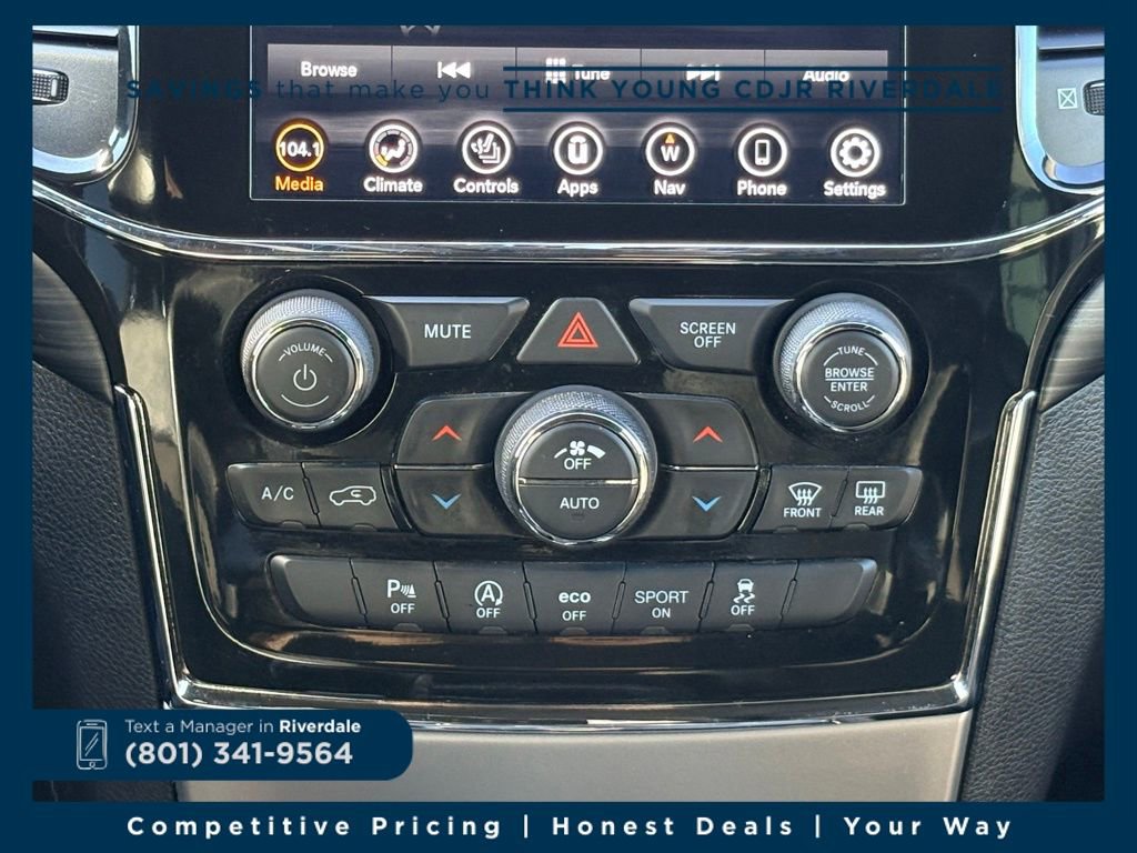 Used 2022 Jeep Grand Cherokee Laredo X image 14