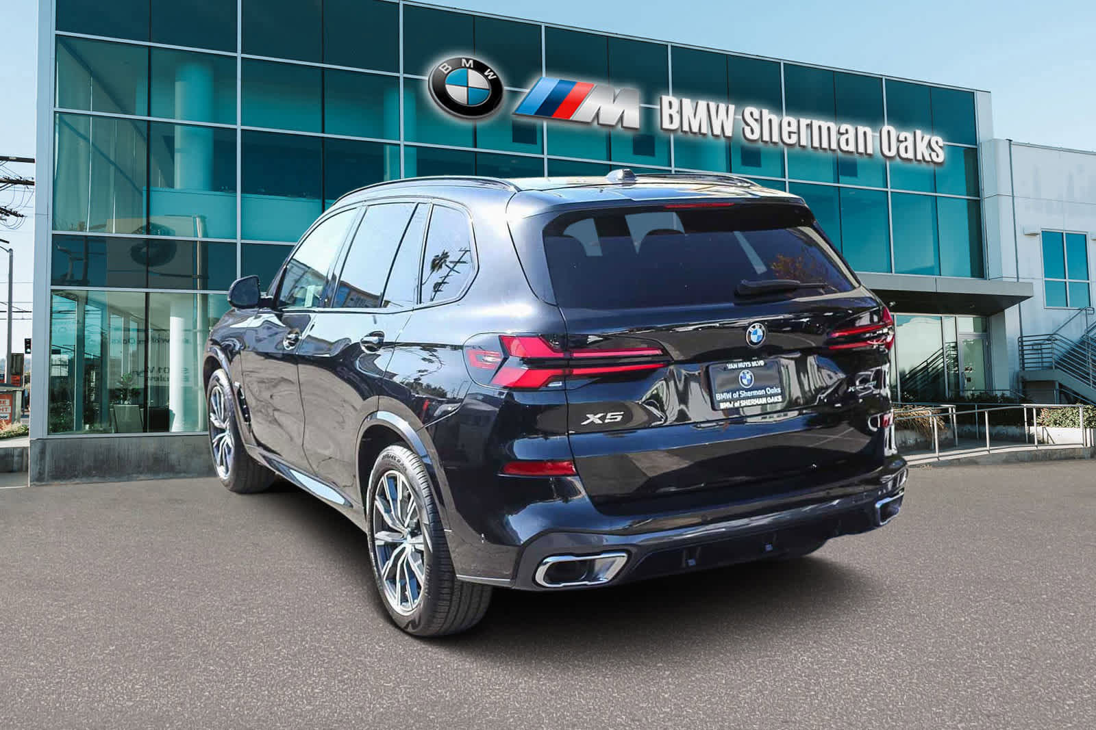 Used 2025 BMW X5 xDrive40i image 6