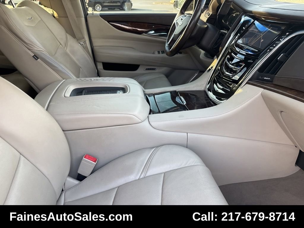 Used 2016 Cadillac Escalade Luxury image 92