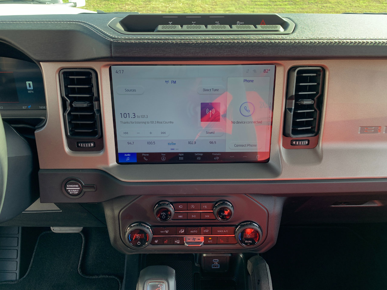 Used 2025 Ford Bronco Outer Banks w/ Sasquatch Package image 44