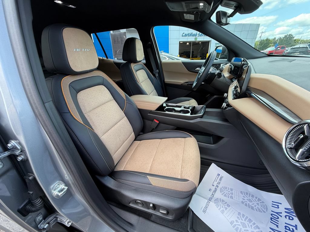 Certified 2026 Chevrolet Equinox ACTIV w/ Convenience Package III AWD/4WD image 32