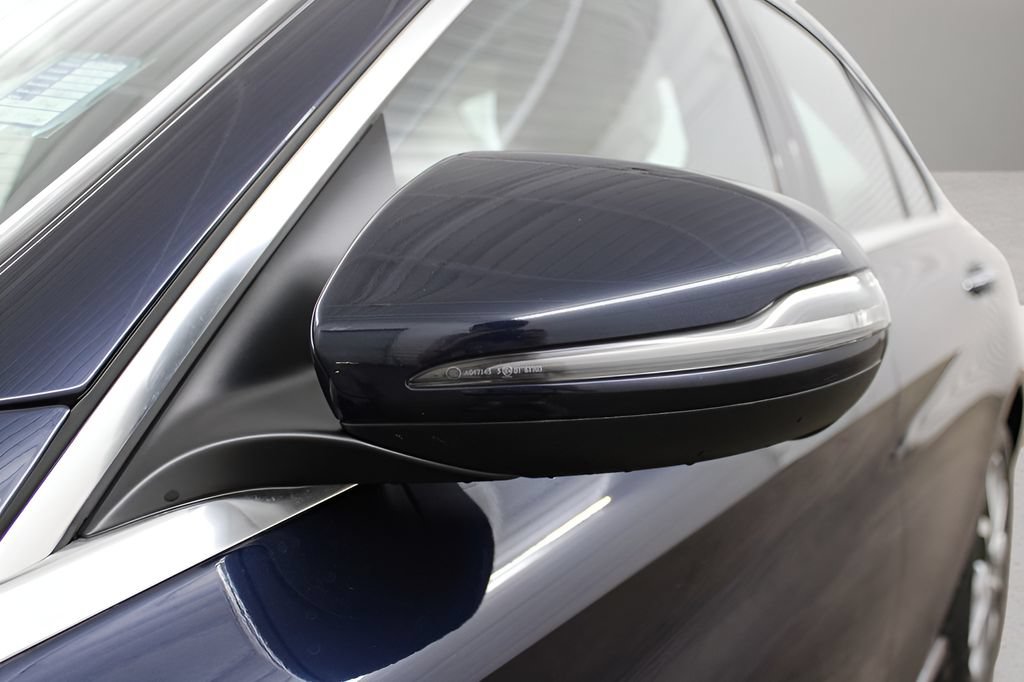 Used 2016 Mercedes-Benz C 300 4MATIC Sedan image 37