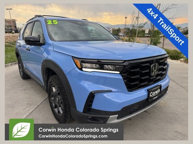 Used 2025 Honda Pilot TrailSport