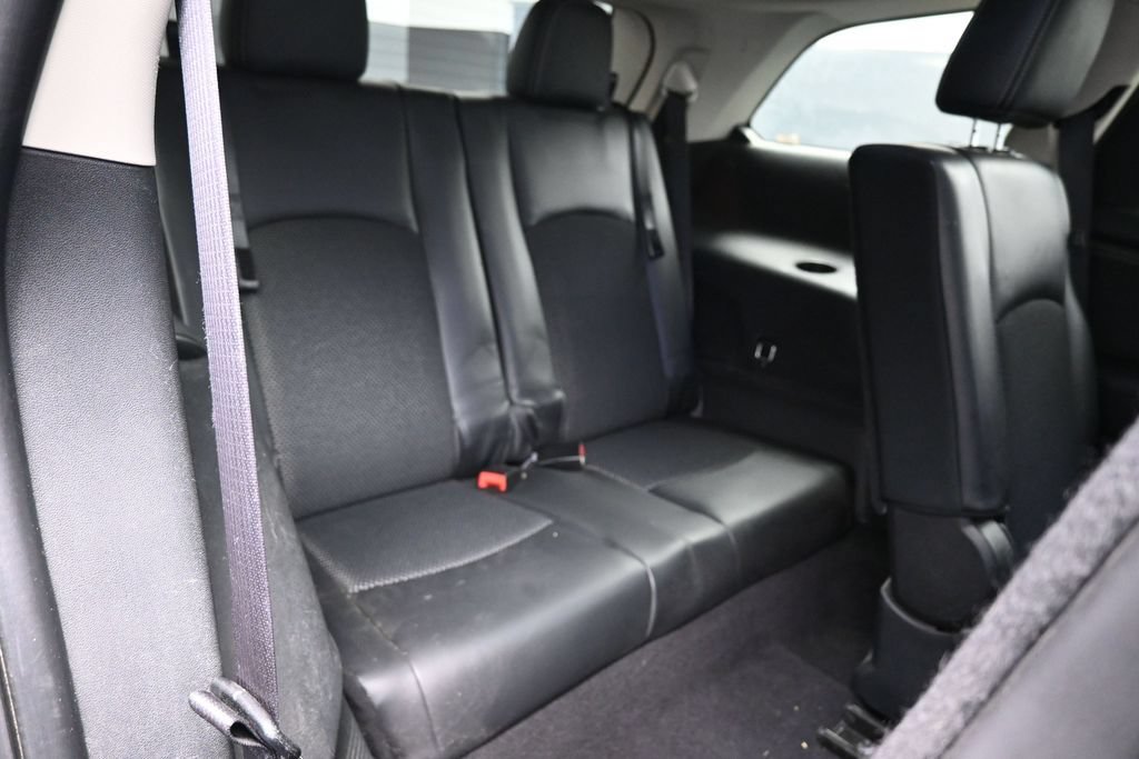 Used 2017 Dodge Journey Crossroad AWD/4WD image 23