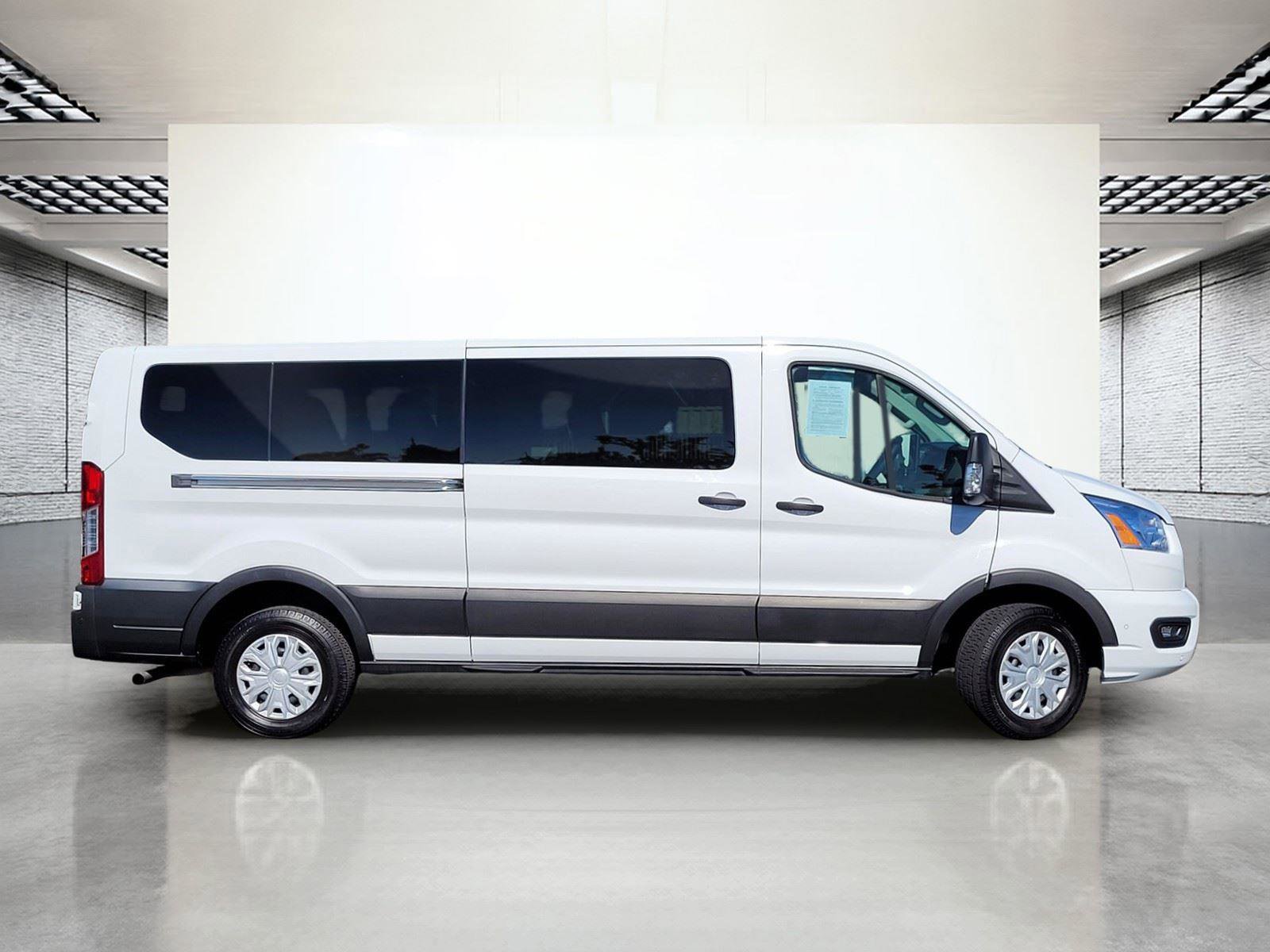 Used 2022 Ford Transit 350 XLT image 6