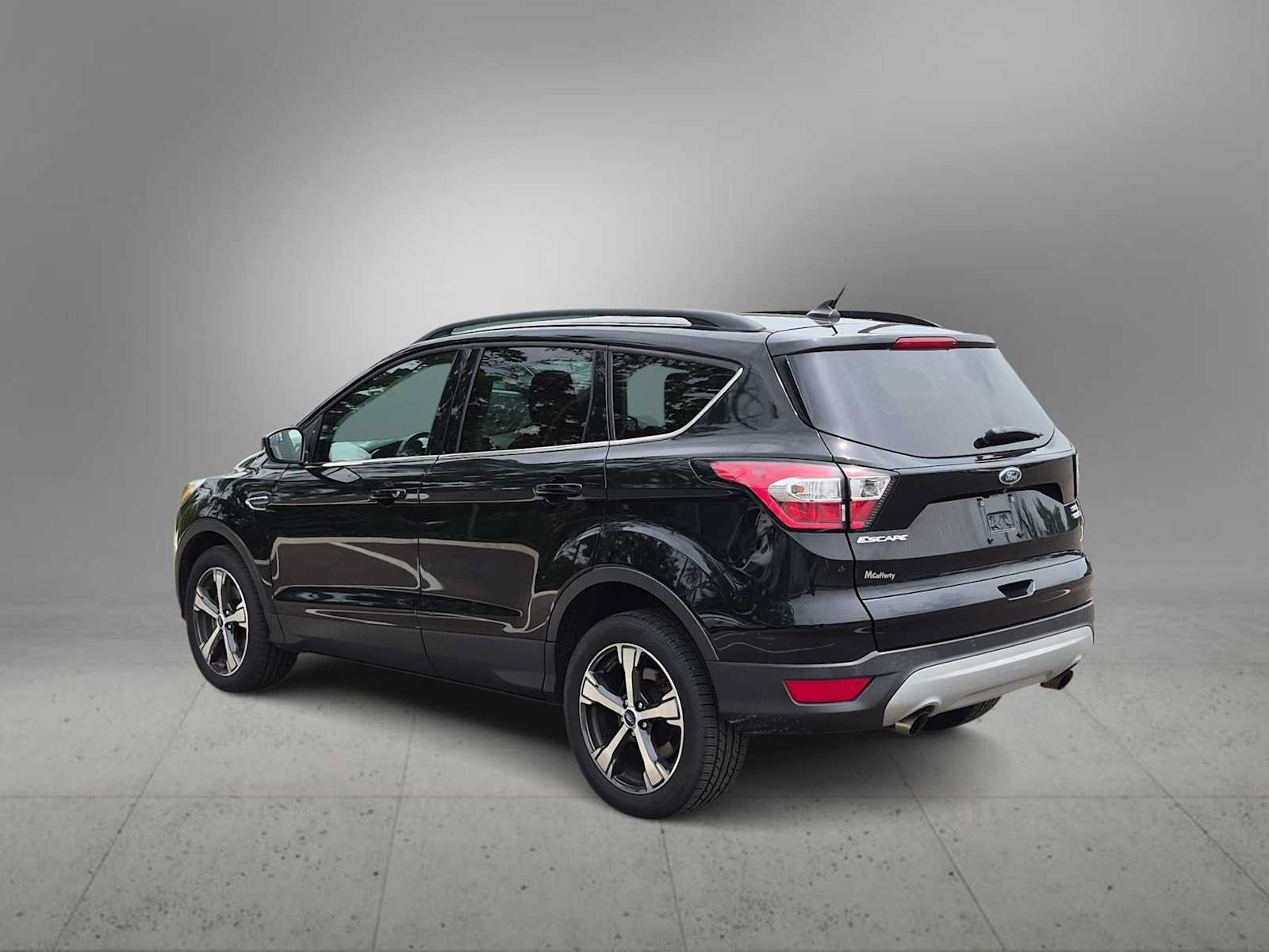 Used 2018 Ford Escape SEL AWD/4WD image 6