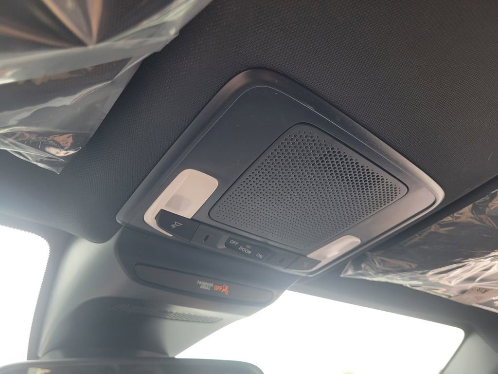 Certified 2026 Honda HR-V Sport image 28