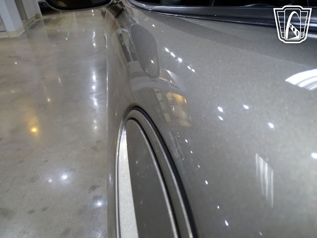 Used 1998 Chevrolet Corvette Coupe w/ Roof Pkg image 40