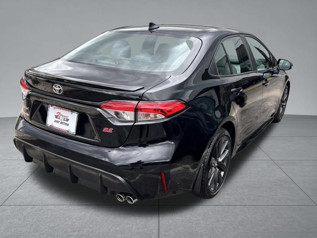 Used 2026 Toyota Corolla SE FWD image 16