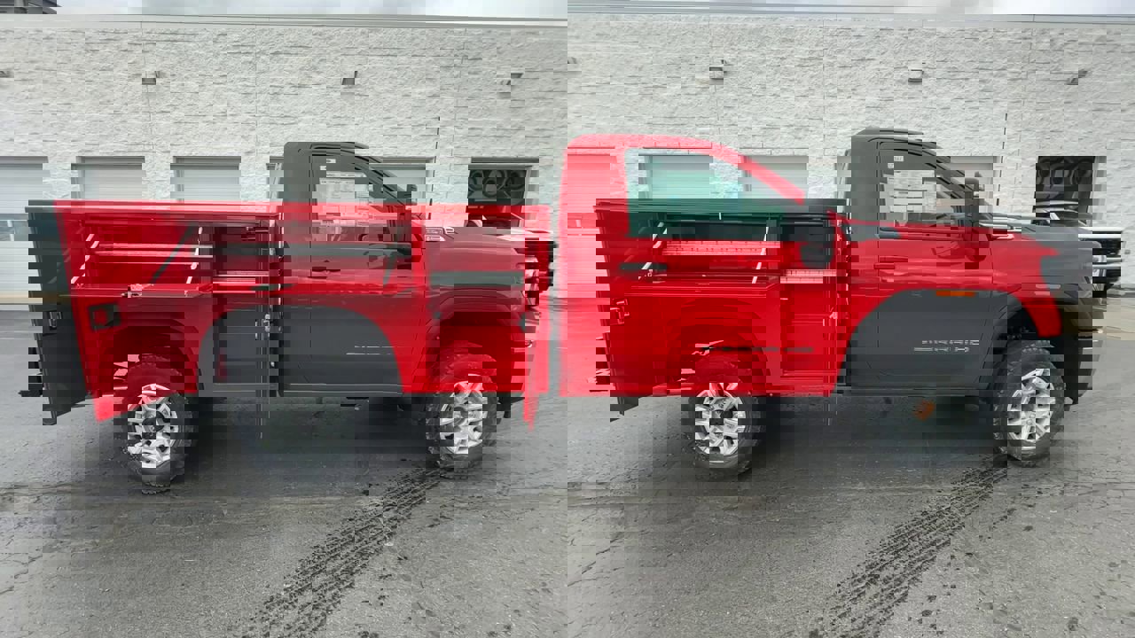 New 2025 GMC Sierra 2500 Pro w/ Convenience Package image 9