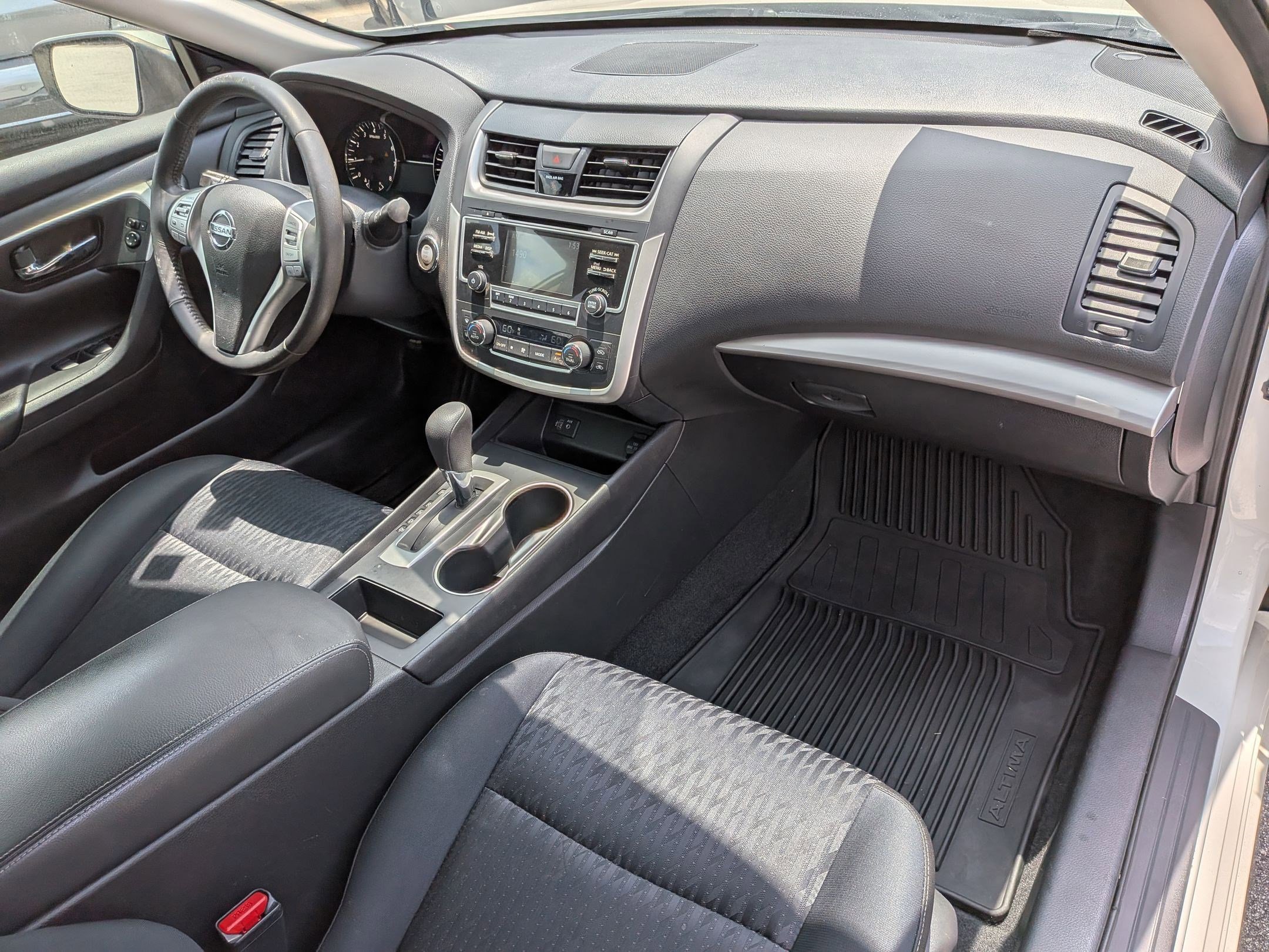 Used 2017 Nissan Altima 2.5 SV FWD image 37