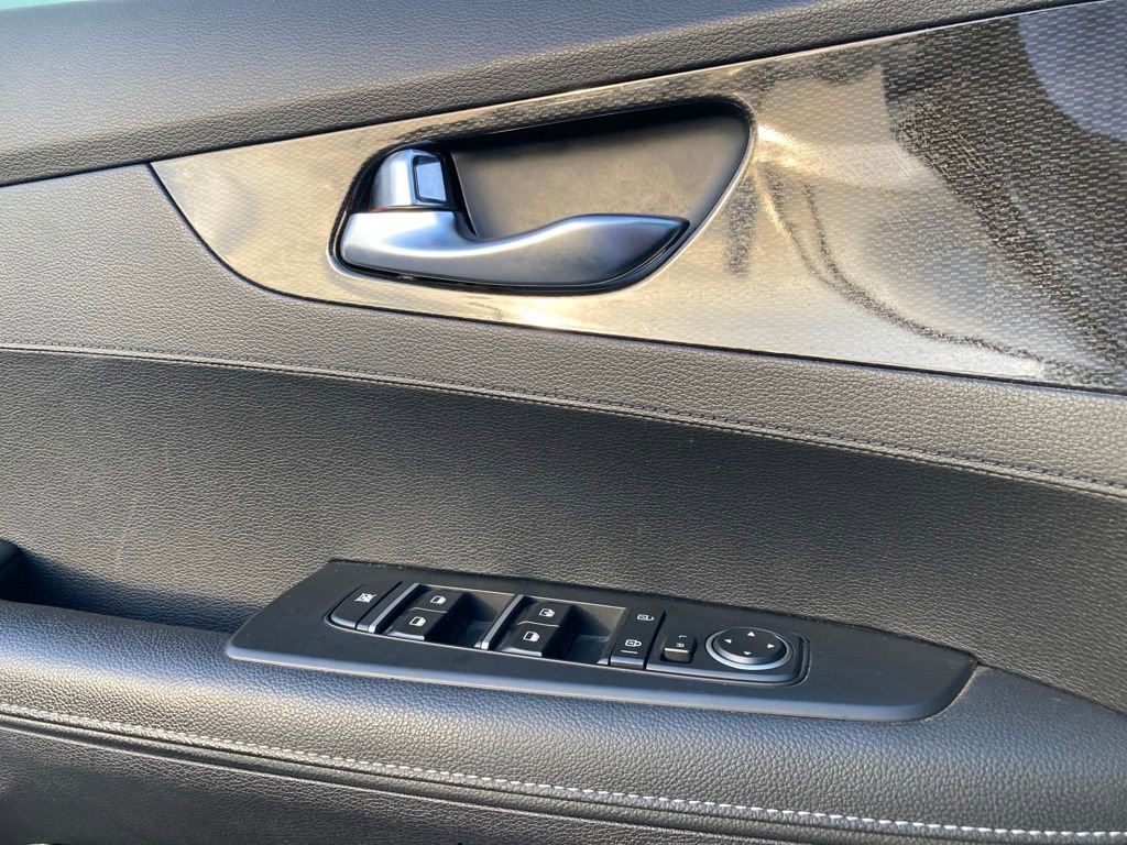 Used 2022 Kia Forte GT-Line w/ GT-Line Premium Package FWD image 12