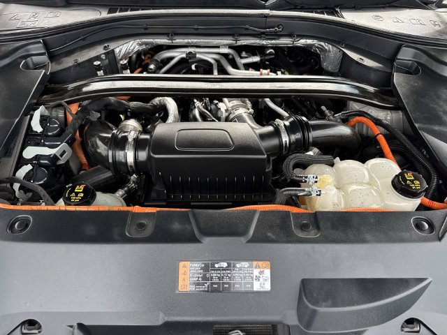 Used 2020 Lincoln Aviator Grand Touring w/ Equipment Group 302A AWD/4WD image 10