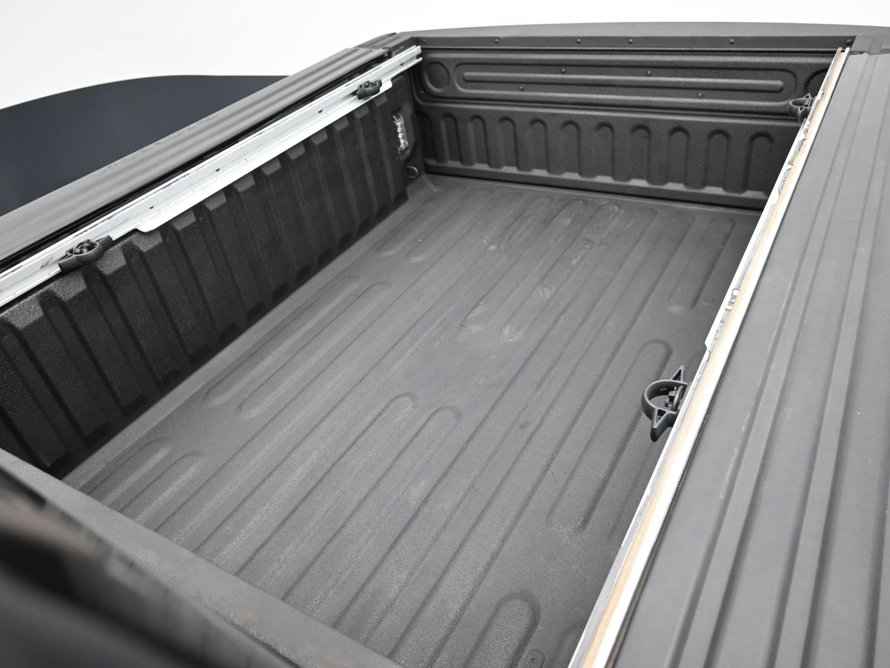 Used 2020 RAM 2500 Laramie w/ Night Edition image 43
