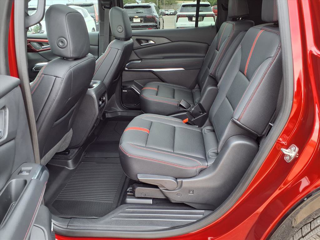 Used 2025 Chevrolet Traverse RS w/ LPO, Floor Liner Package image 19