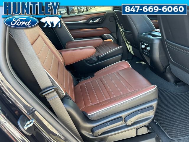 Used 2023 GMC Yukon Denali Ultimate image 10