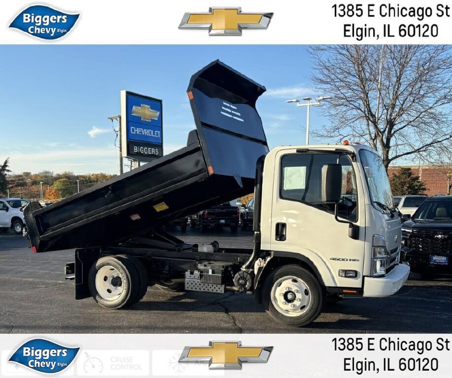 Used 2024 Chevrolet Low Cab Forward RWD image 1