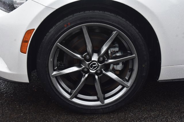 Used 2021 MAZDA MX-5 Miata RF Grand Touring image 11