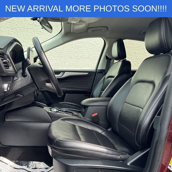 Used 2021 Ford Escape SEL image 11