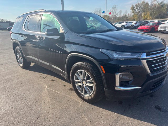 Used 2023 Chevrolet Traverse LT FWD image 7