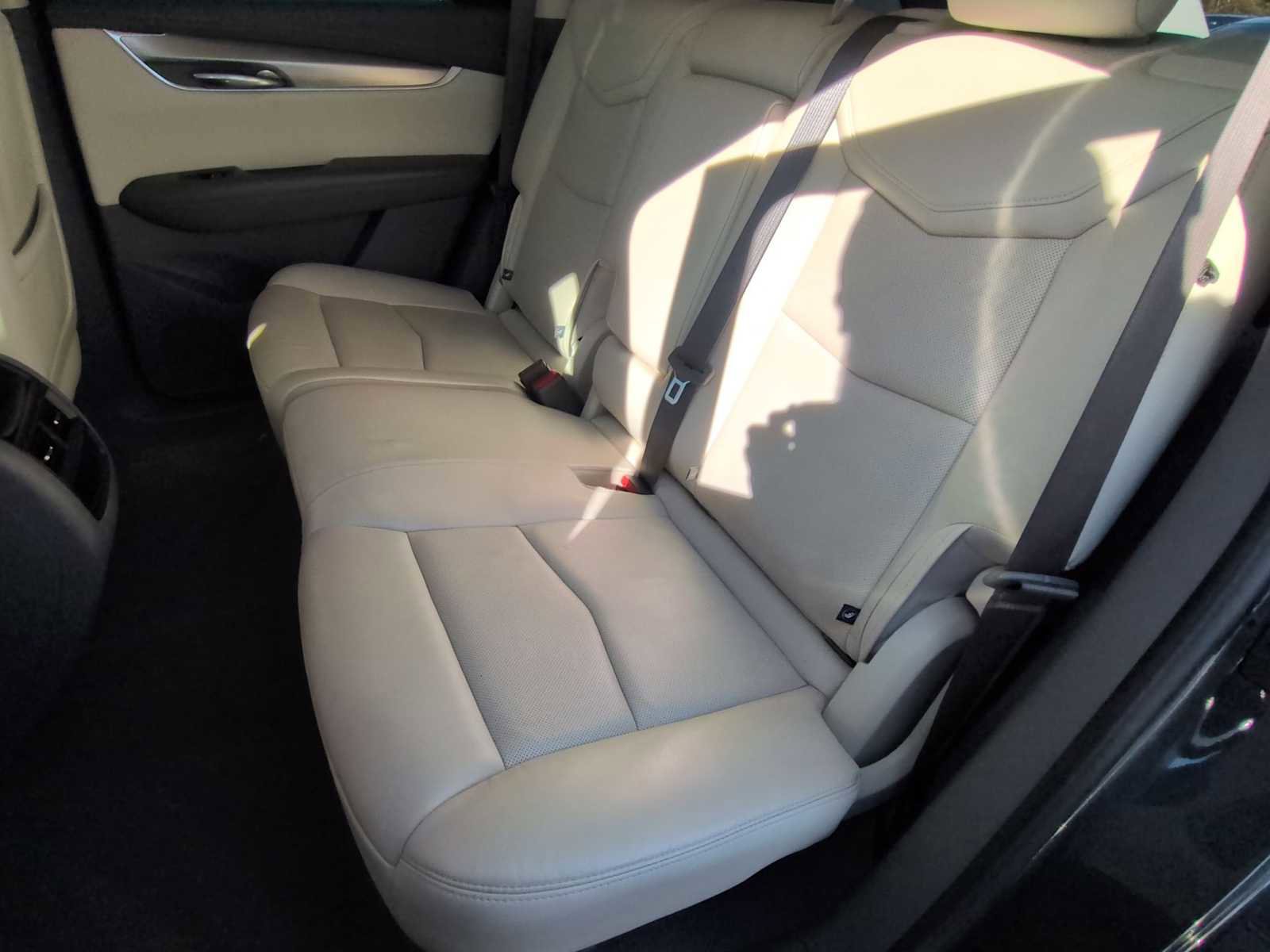 Used 2019 Cadillac XT5 Luxury image 20