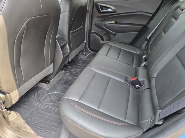 Used 2025 Chevrolet Trax RS w/ Driver Confidence Package FWD image 30