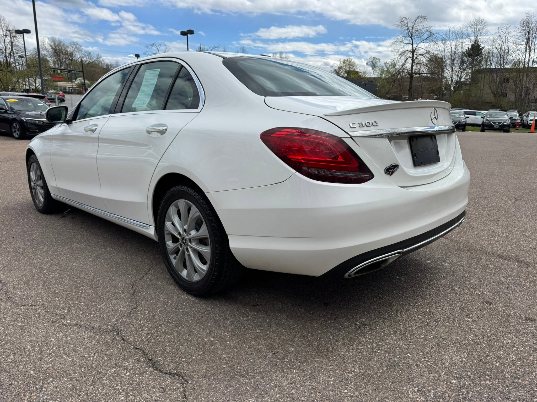 Used 2019 Mercedes-Benz C 300 4MATIC Sedan image 5