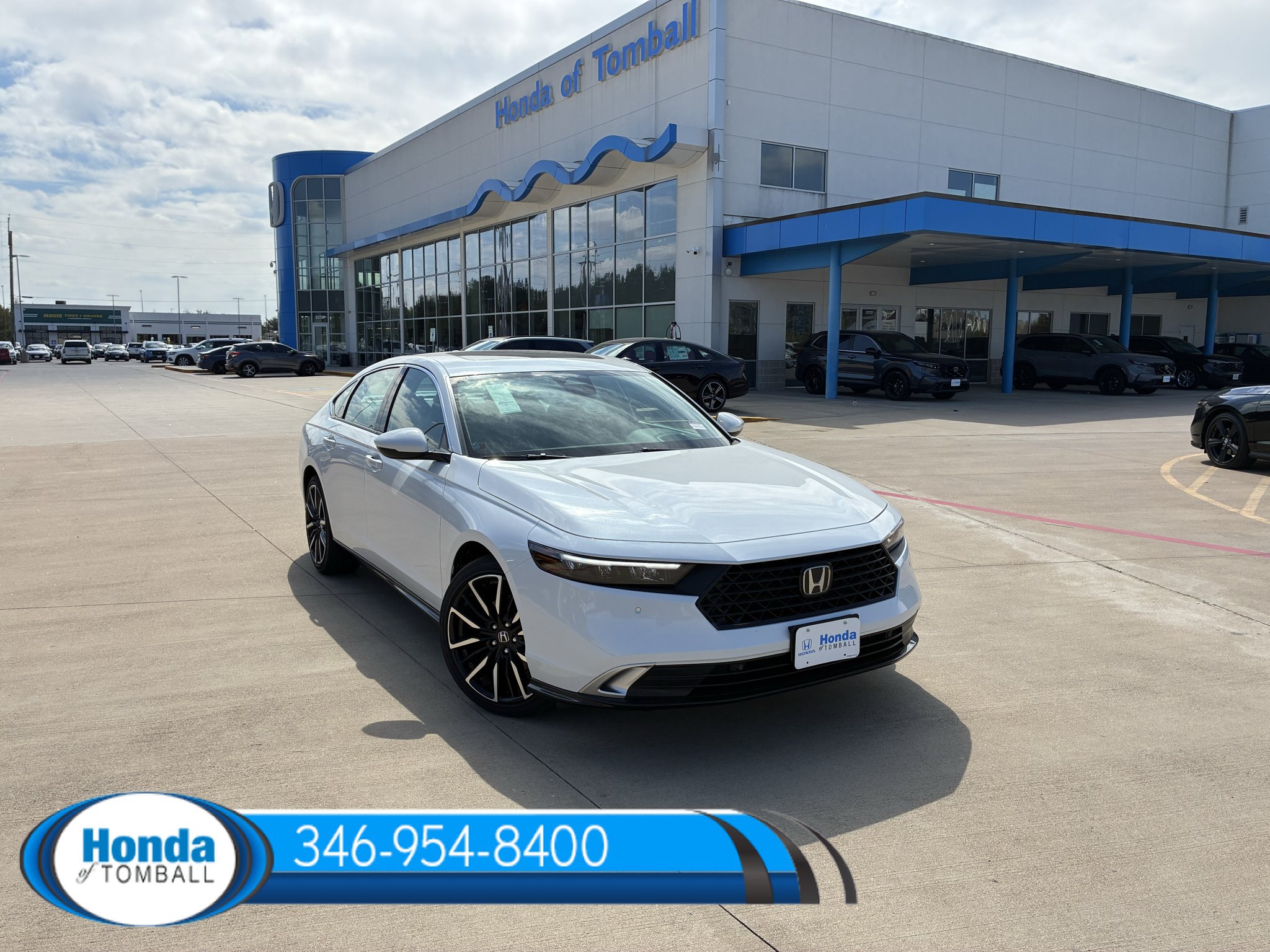 New 2026 Honda Accord Hybrid Touring image 1