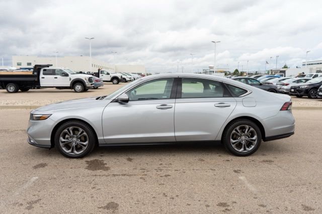 Used 2023 Honda Accord EX image 4