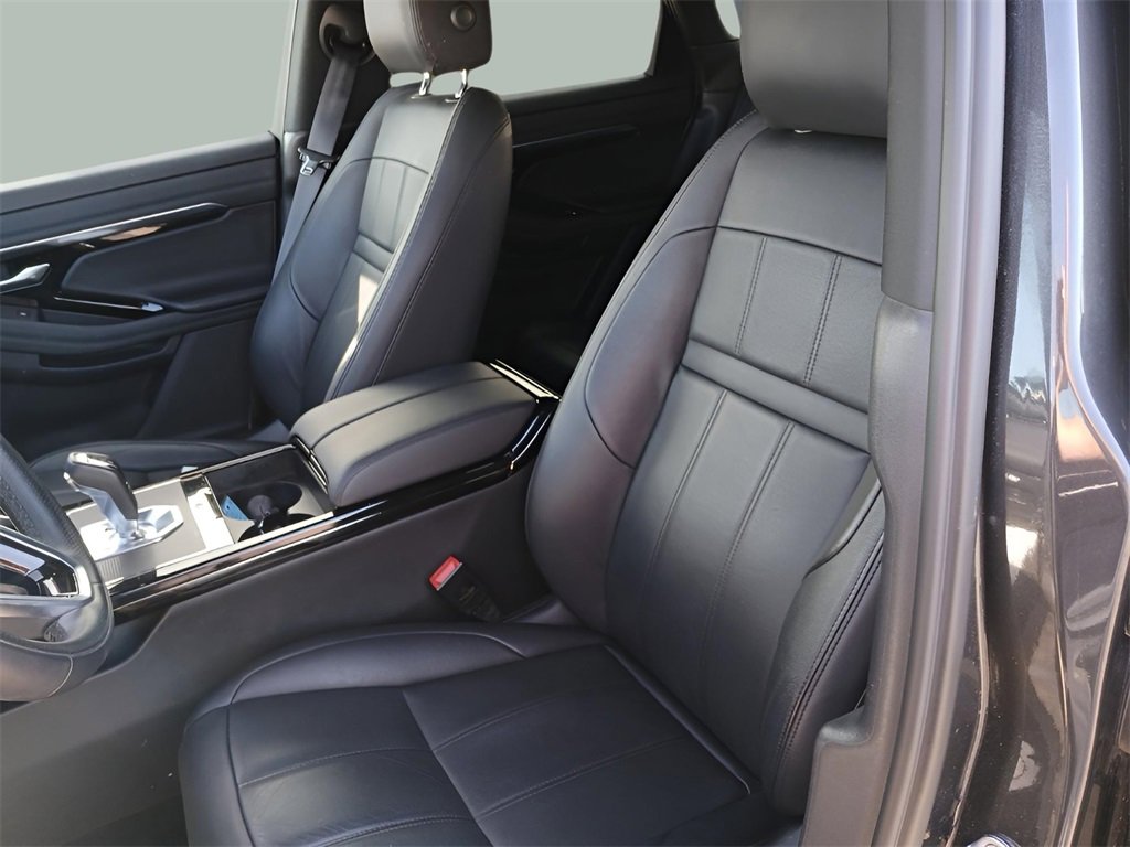 Used 2022 Land Rover Range Rover Evoque R-Dynamic SE image 22