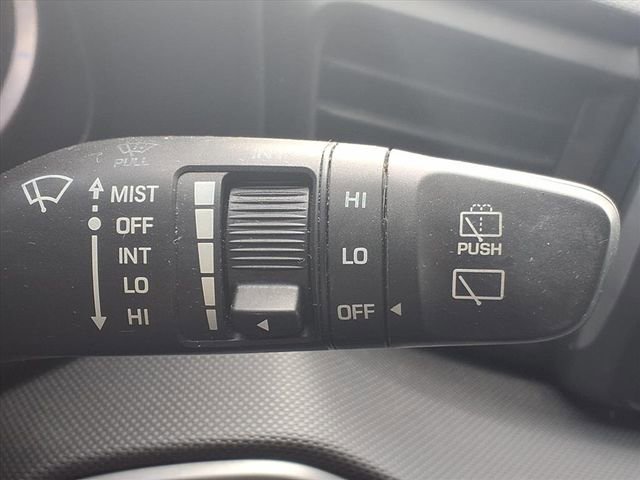 Used 2019 Hyundai Veloster 2.0 image 13