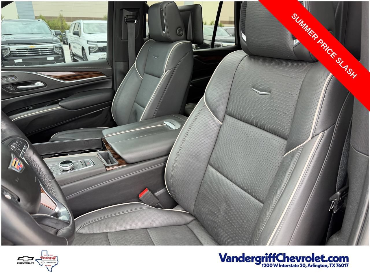 Certified 2023 Cadillac Escalade Premium Luxury w/ LPO, Floor Liner Package AWD/4WD image 22