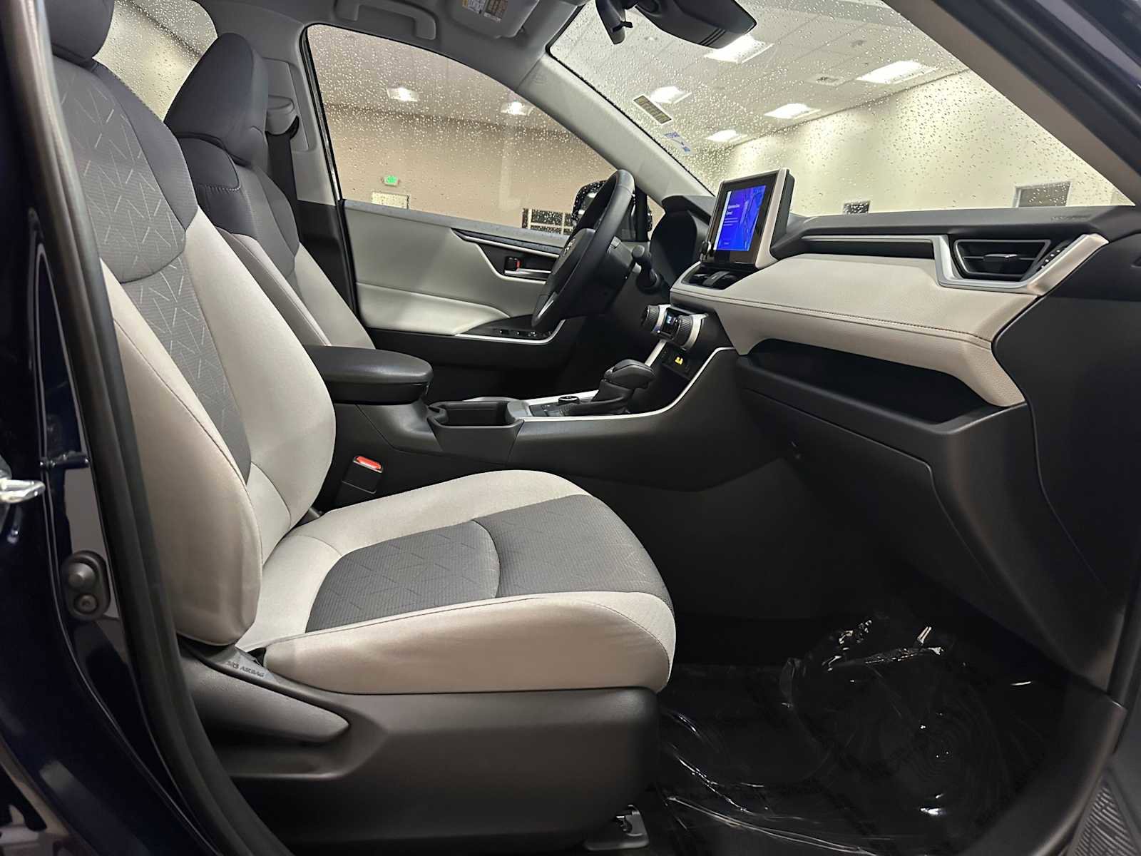 Used 2025 Toyota RAV4 XLE w/ Weather Package image 42